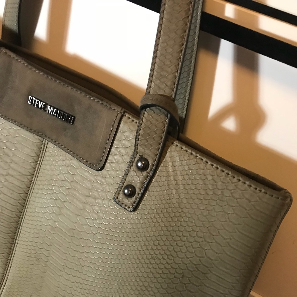 Steve Madden Tote
